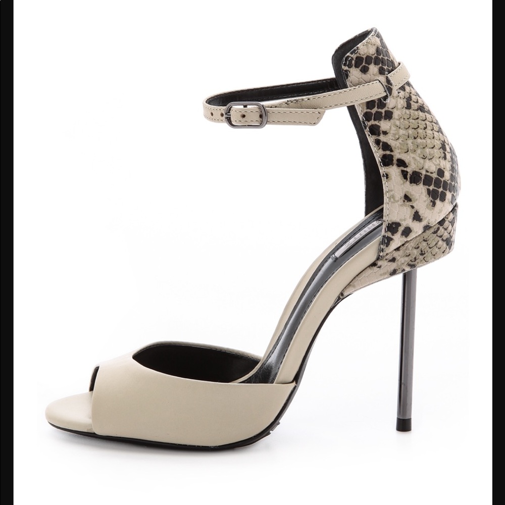 COPY - Nandi Sandals by Schultz
